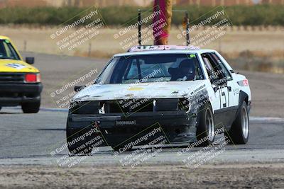 media/Oct-01-2023-24 Hours of Lemons (Sun) [[82277b781d]]/1045am (Outside Grapevine)/